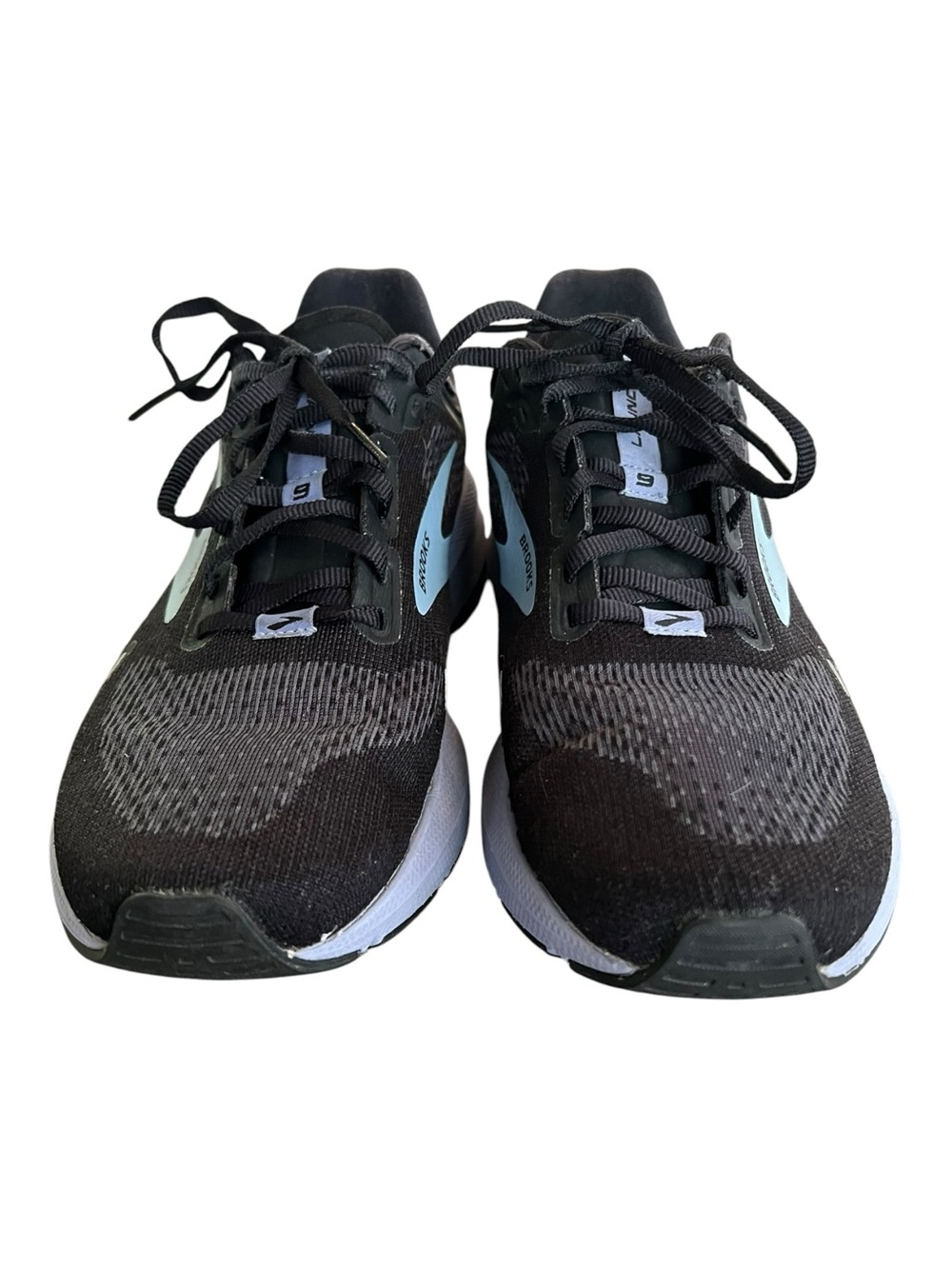 Brooks Running Shoes Black and Light Blue Women's Size 8 Running Sneakers